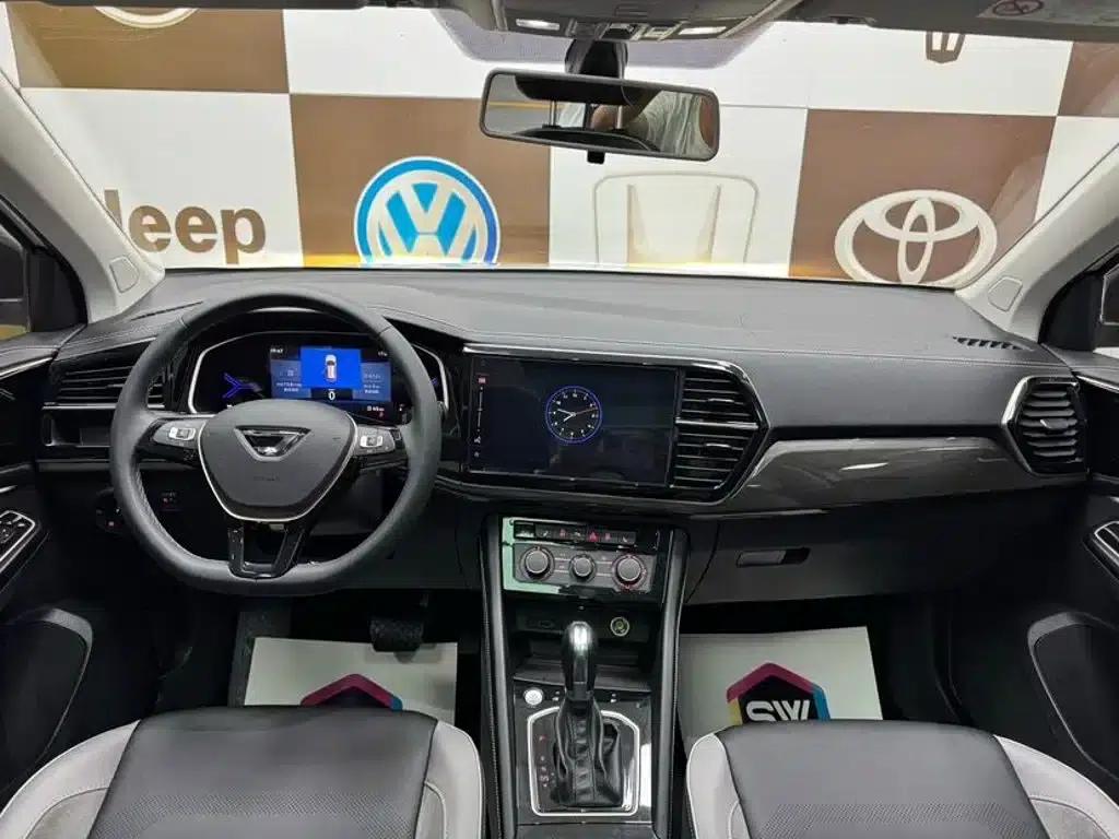 Jetta VS7 2022 Panda Edition 1.4T Automatic Enjoyment Pro — миниатюра 9