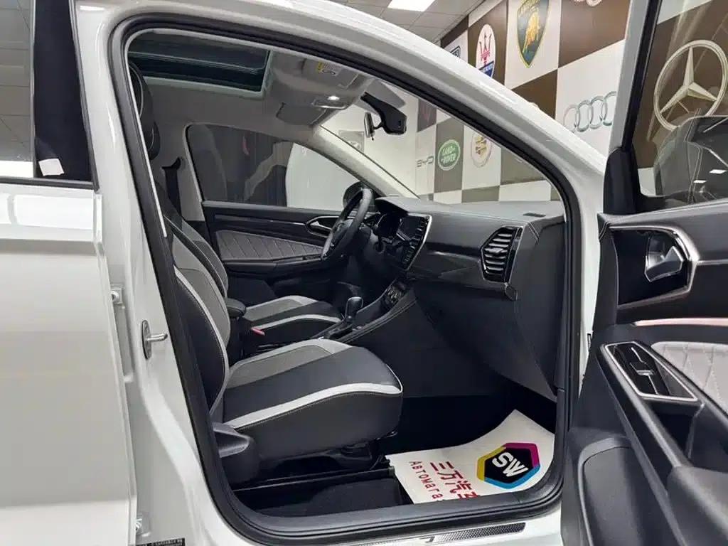 Jetta VS7 2022 Panda Edition 1.4T Automatic Enjoyment Pro — миниатюра 10