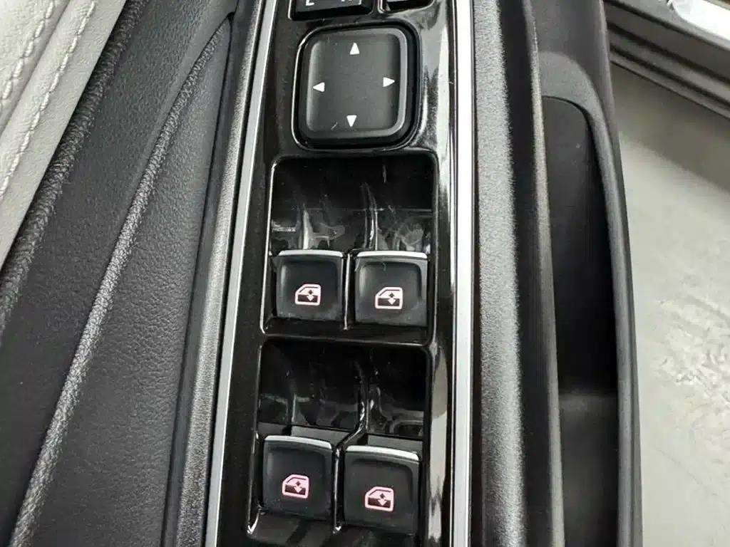 Jetta VS7 2023 280TSI Automatic Entry-Level Edition — миниатюра 16