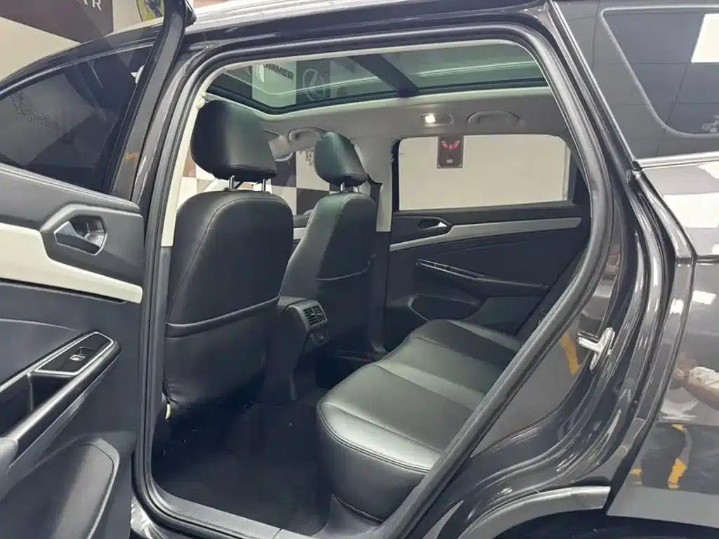 Jetta VS7 2023 280TSI Automatic Entry-Level Edition — миниатюра 8