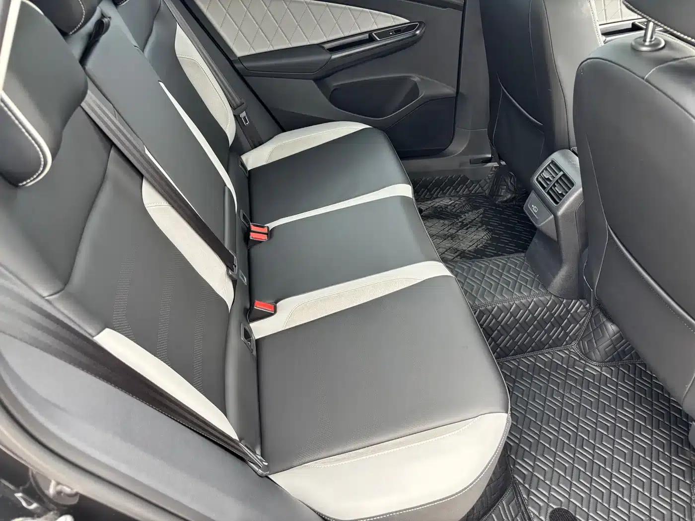 Jetta VS7 2023 280TSI Automatic High-Gloss Enjoy Edition — миниатюра 15