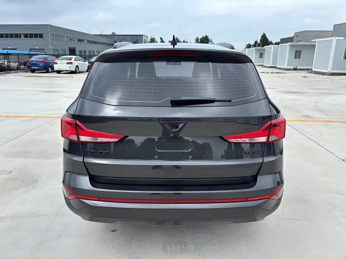 Jetta VS7 2023 280TSI Automatic High-Gloss Enjoy Edition — миниатюра 4
