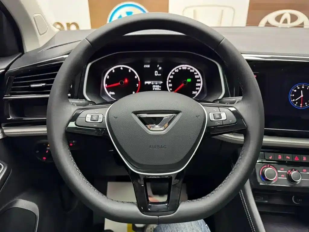 Jetta VS5 2022 280TSI Automatic Enjoyment Edition — миниатюра 11