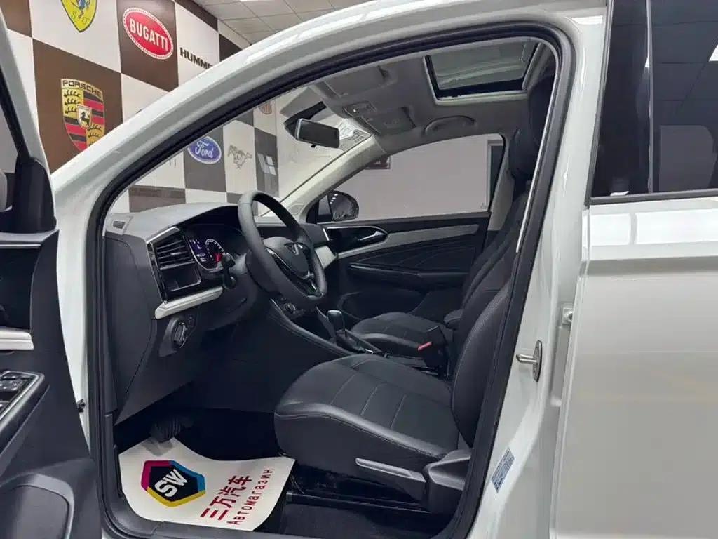 Jetta VS5 2022 280TSI Automatic Enjoyment Edition — миниатюра 7