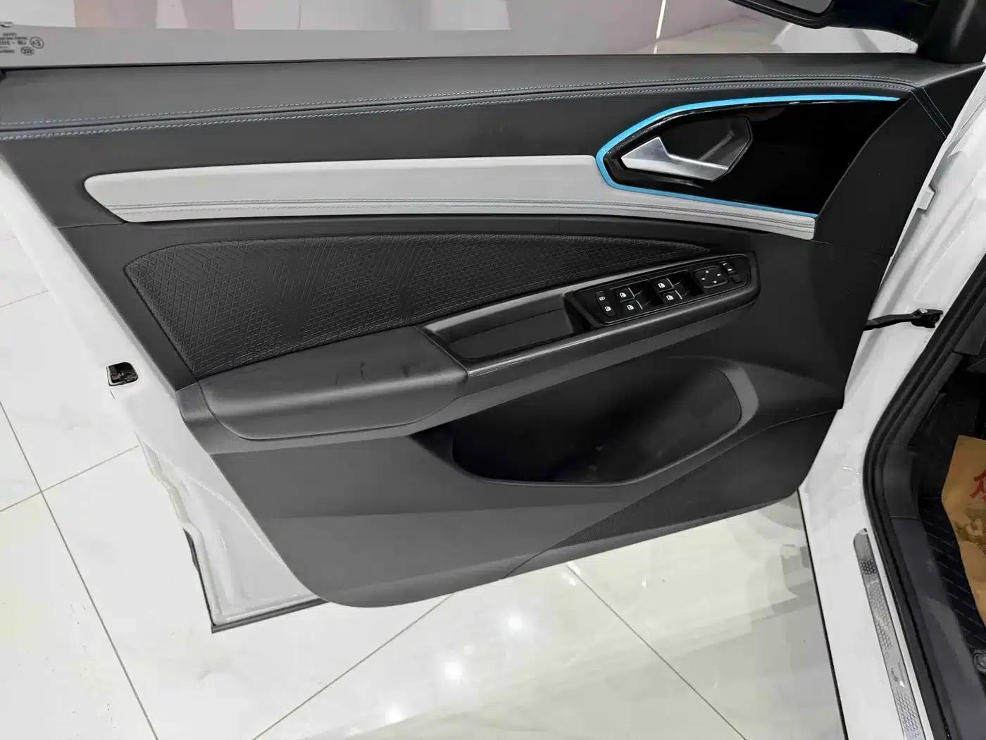 Jetta VS5 2022 280TSI Automatic High Gloss Enjoyment Edition — миниатюра 8