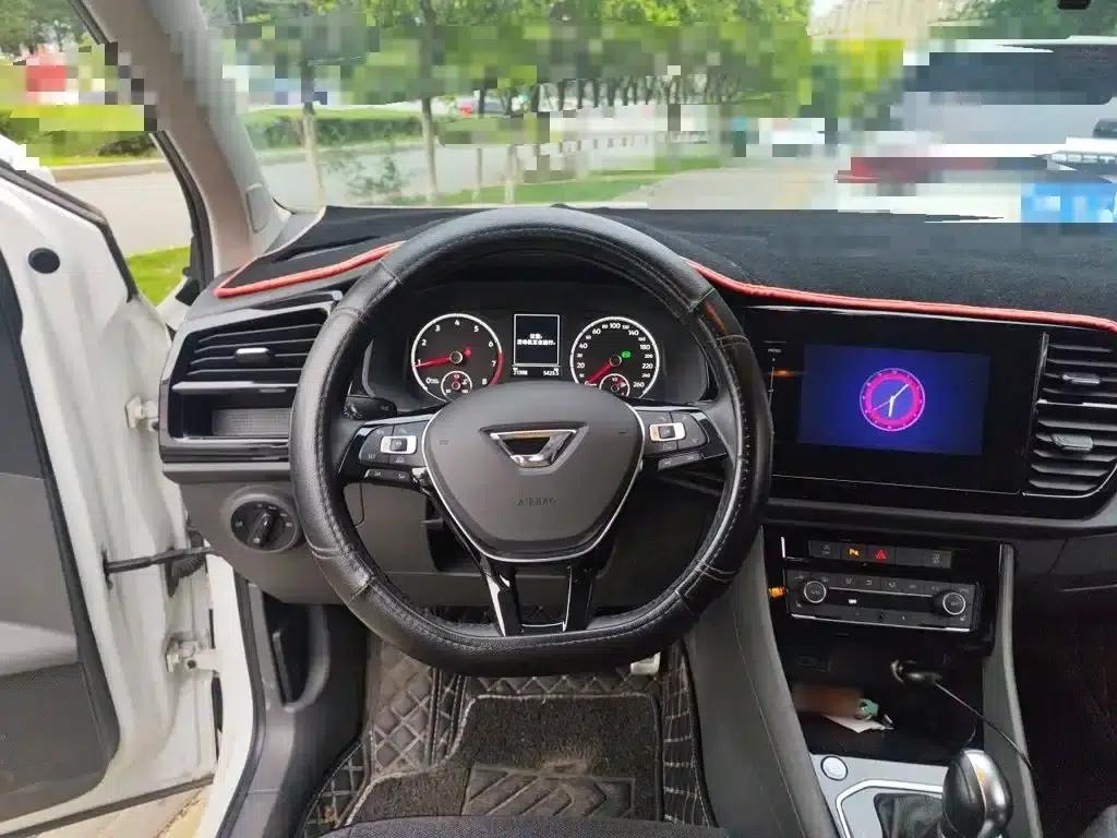 Jetta VS5 2019 280TSI Automatic Glory Edition — миниатюра 3