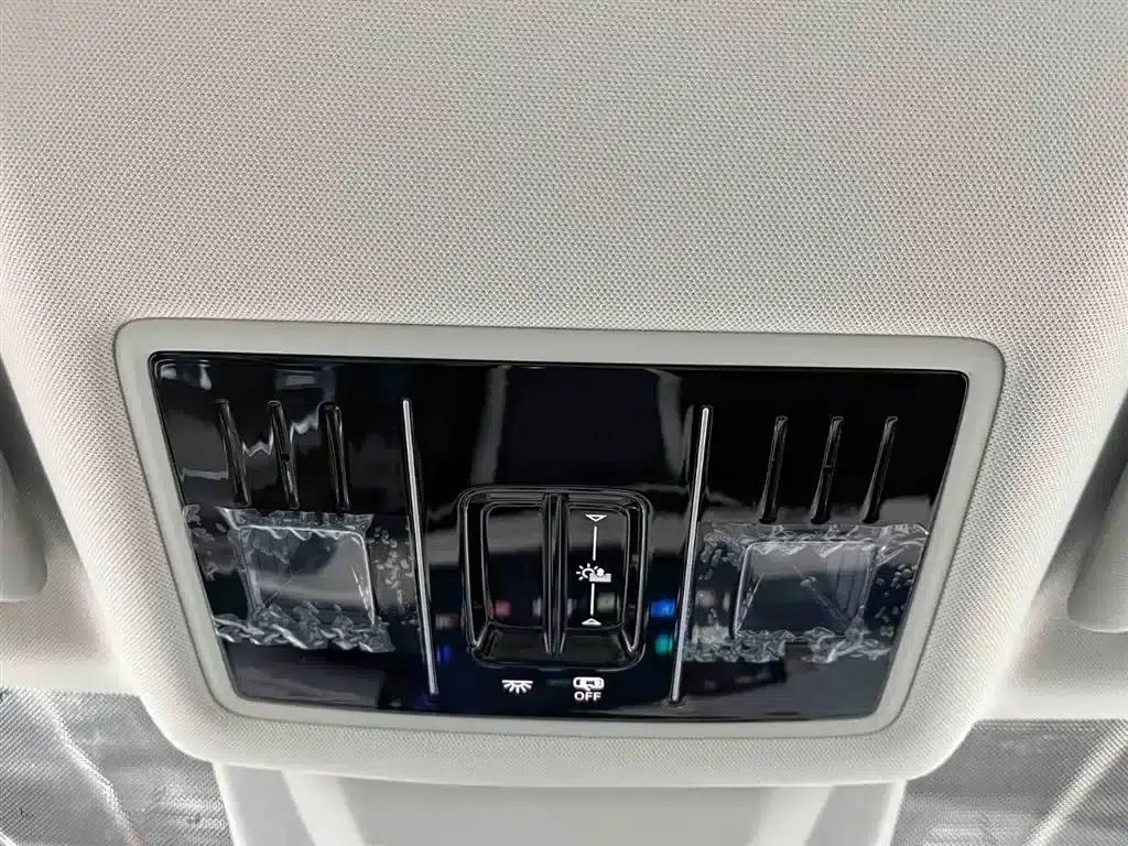 Jetta VS8 2026 280TSI Automatic Supreme Edition — миниатюра 14