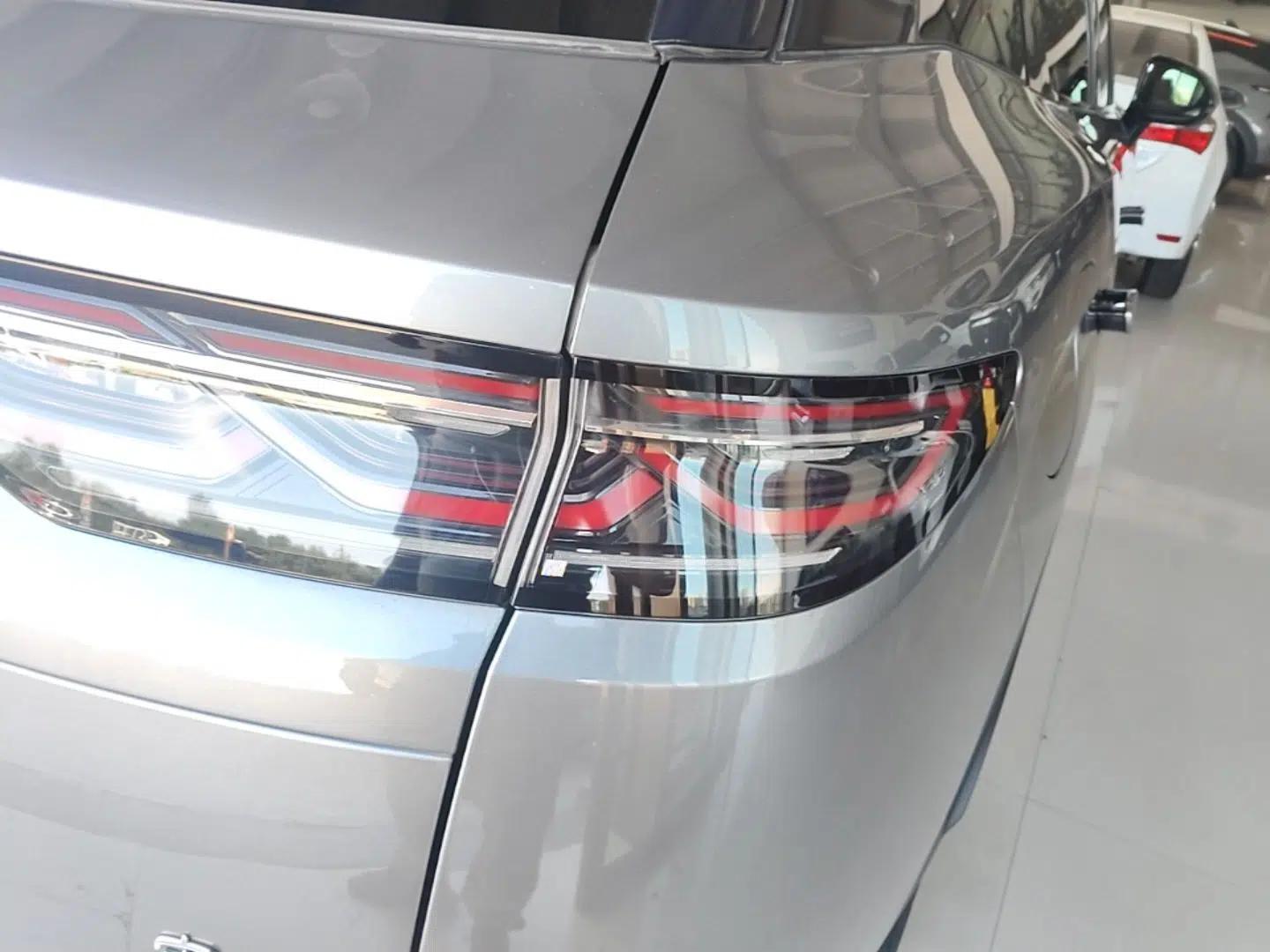 BYD Song L DM-i 2024 112 km Leading Edition — миниатюра 9