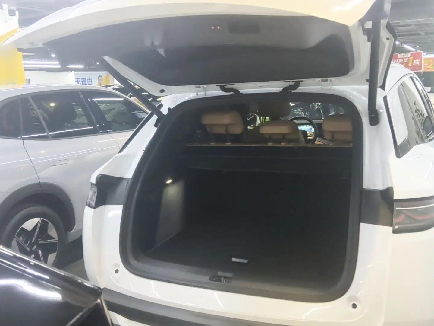 BYD Song L DM-i 2024 160 km Excellence Version — миниатюра 22