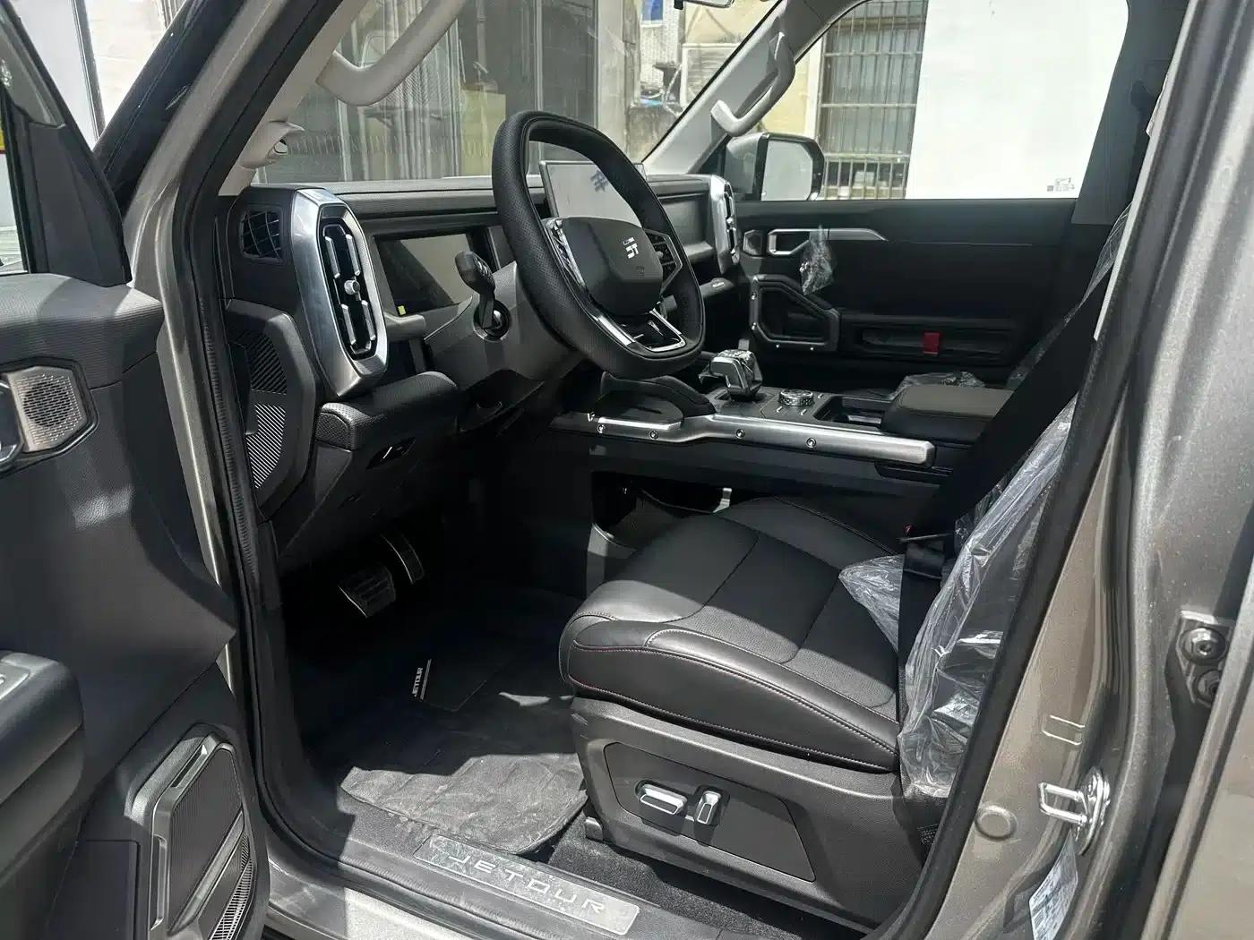 Jetour Traveler C-DM 2024 Model C-DM 129KM Forest Edition — миниатюра 4