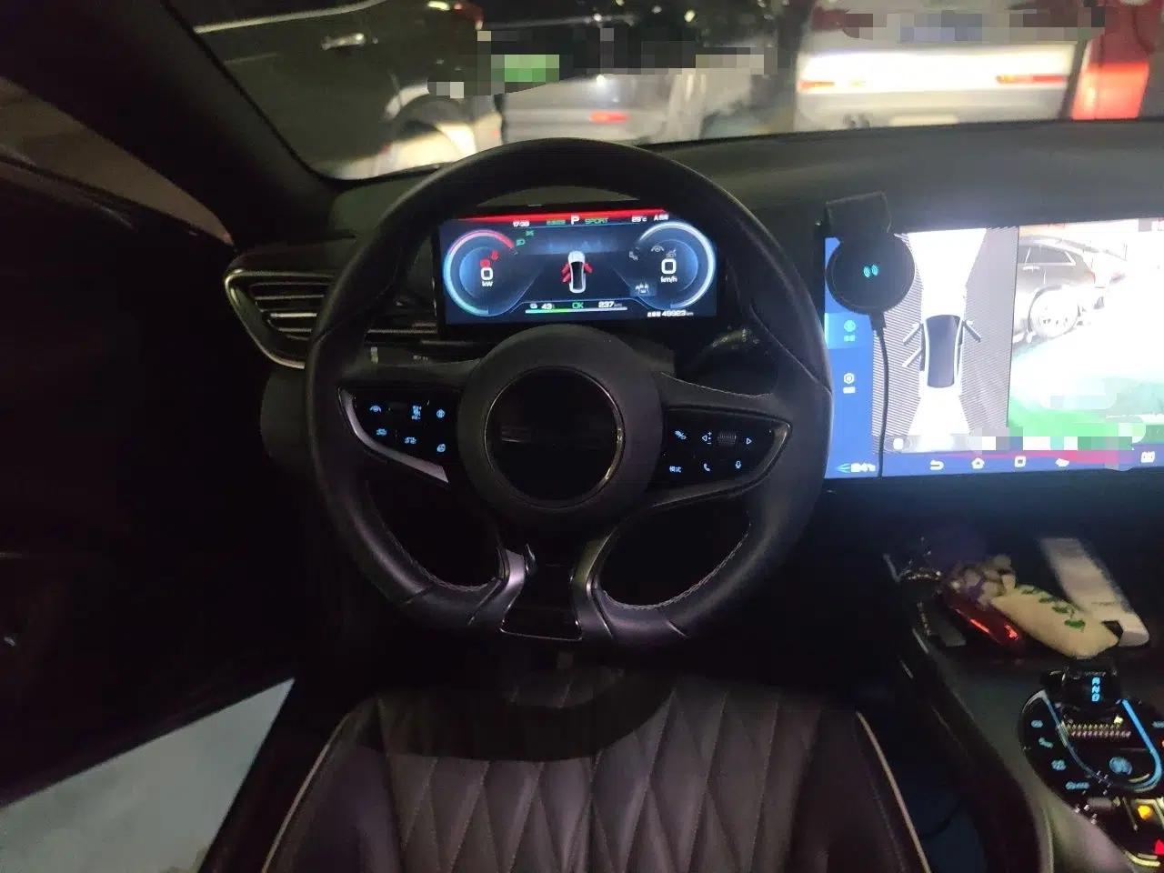 BYD Seal 2022 550 km Standard Range Rear-Wheel Drive Prestige Version — миниатюра 10