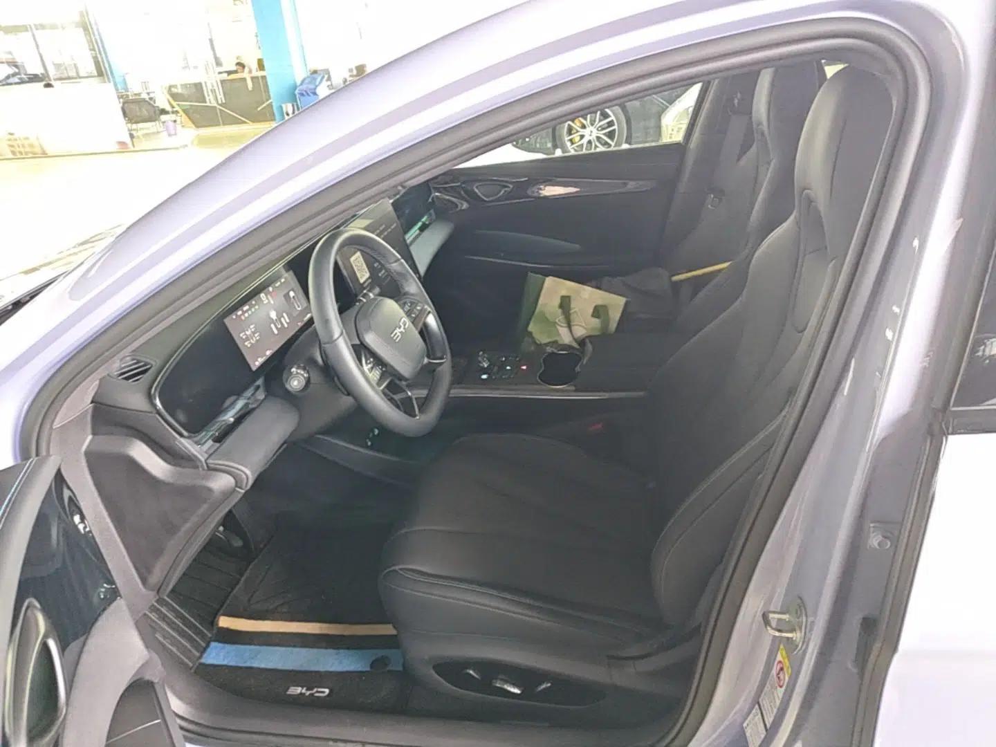 BYD Seal 2025 650 Zhihang Edition — миниатюра 17