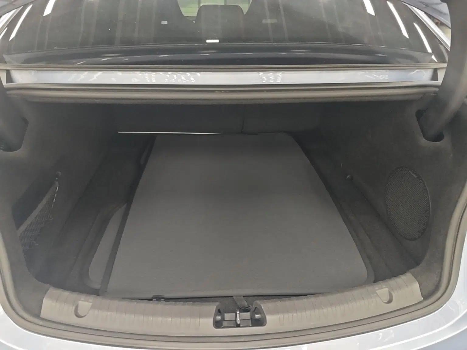 BYD Seal 2022 700 km Long-Range Rear-Wheel-Drive Version — миниатюра 22