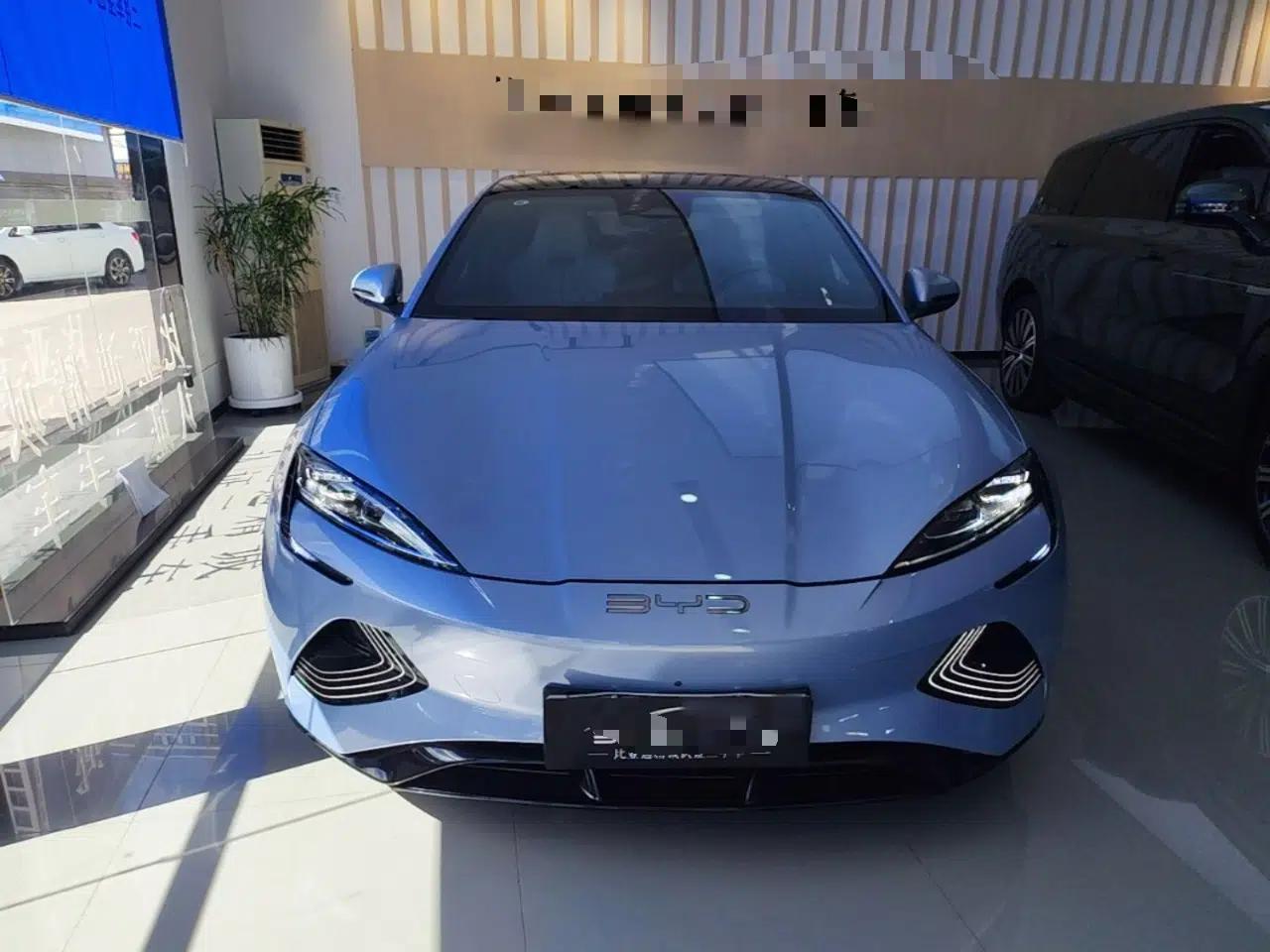 BYD Seal 2023 Champion Edition 700km Performance Version — миниатюра 2