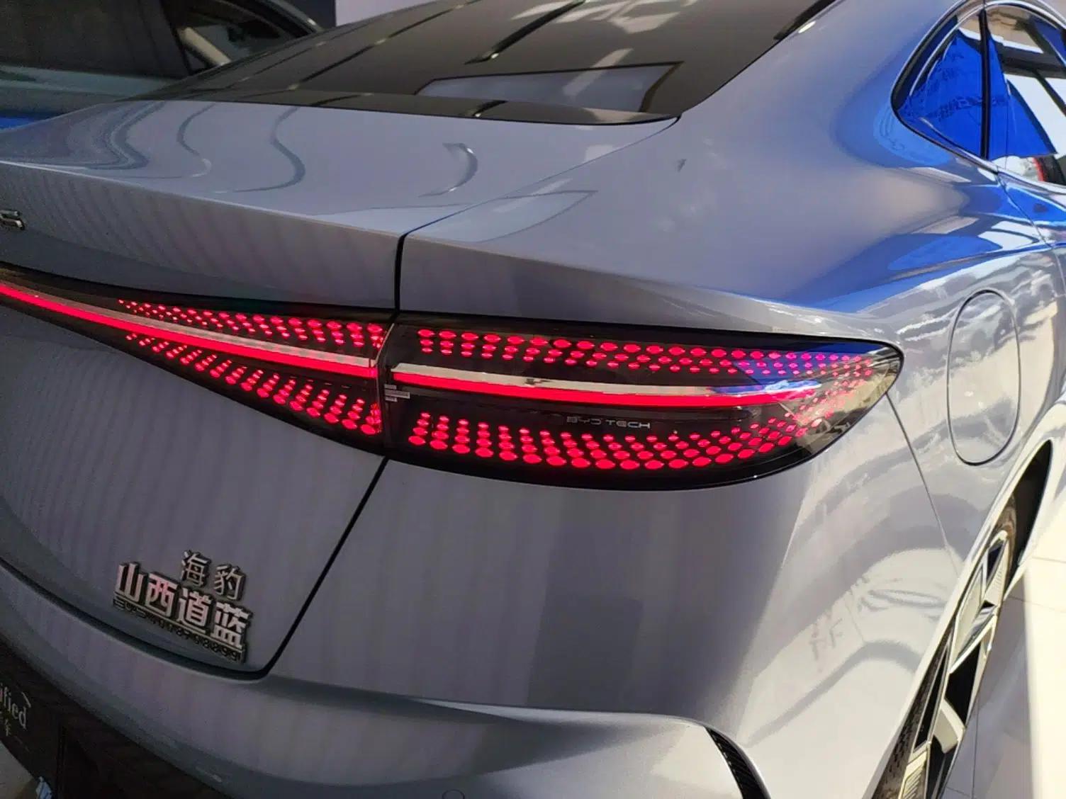 BYD Seal 2023 Champion Edition 700km Performance Version — миниатюра 9