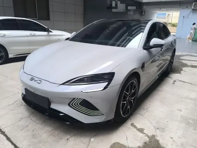 BYD Seal 2025 650 Zhihang Edition