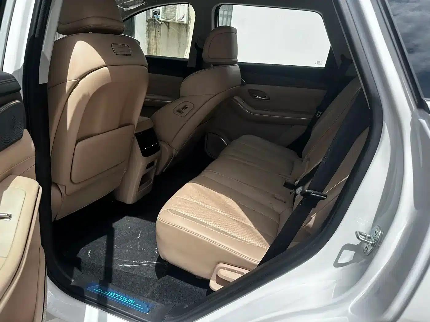 Jetour Mountain & Sea L9 2025 1.5TD 2DHT Luxury Edition 5-seater — миниатюра 5