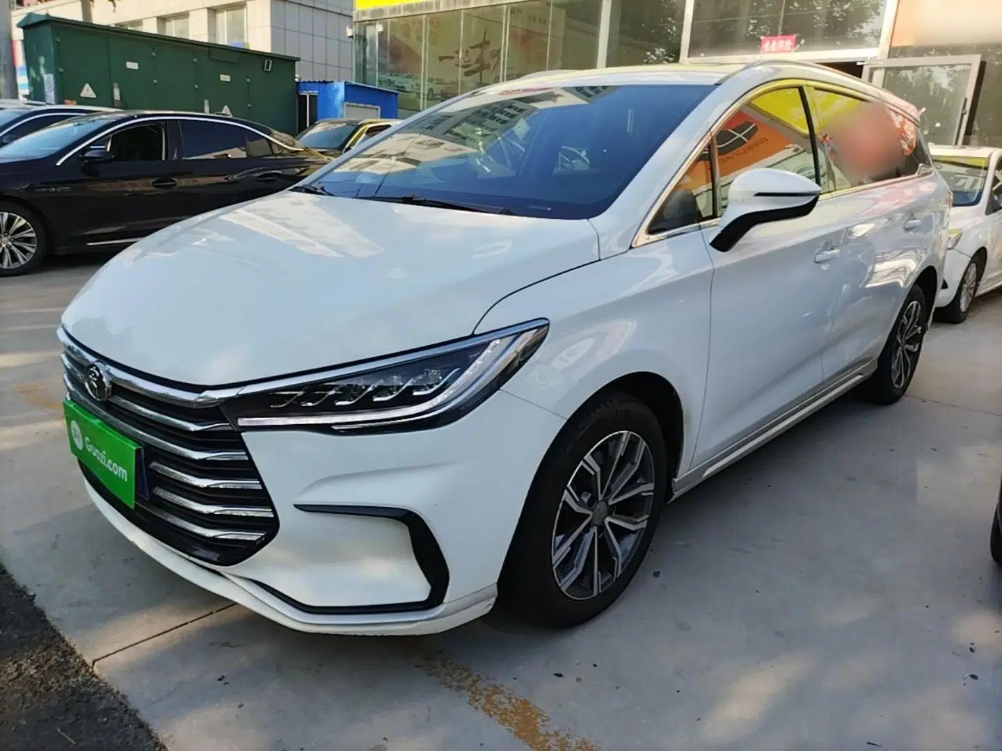 BYD Song MAX 2021 Upgraded Model 1.5T Automatic Luxury 6-Seater — миниатюра 1