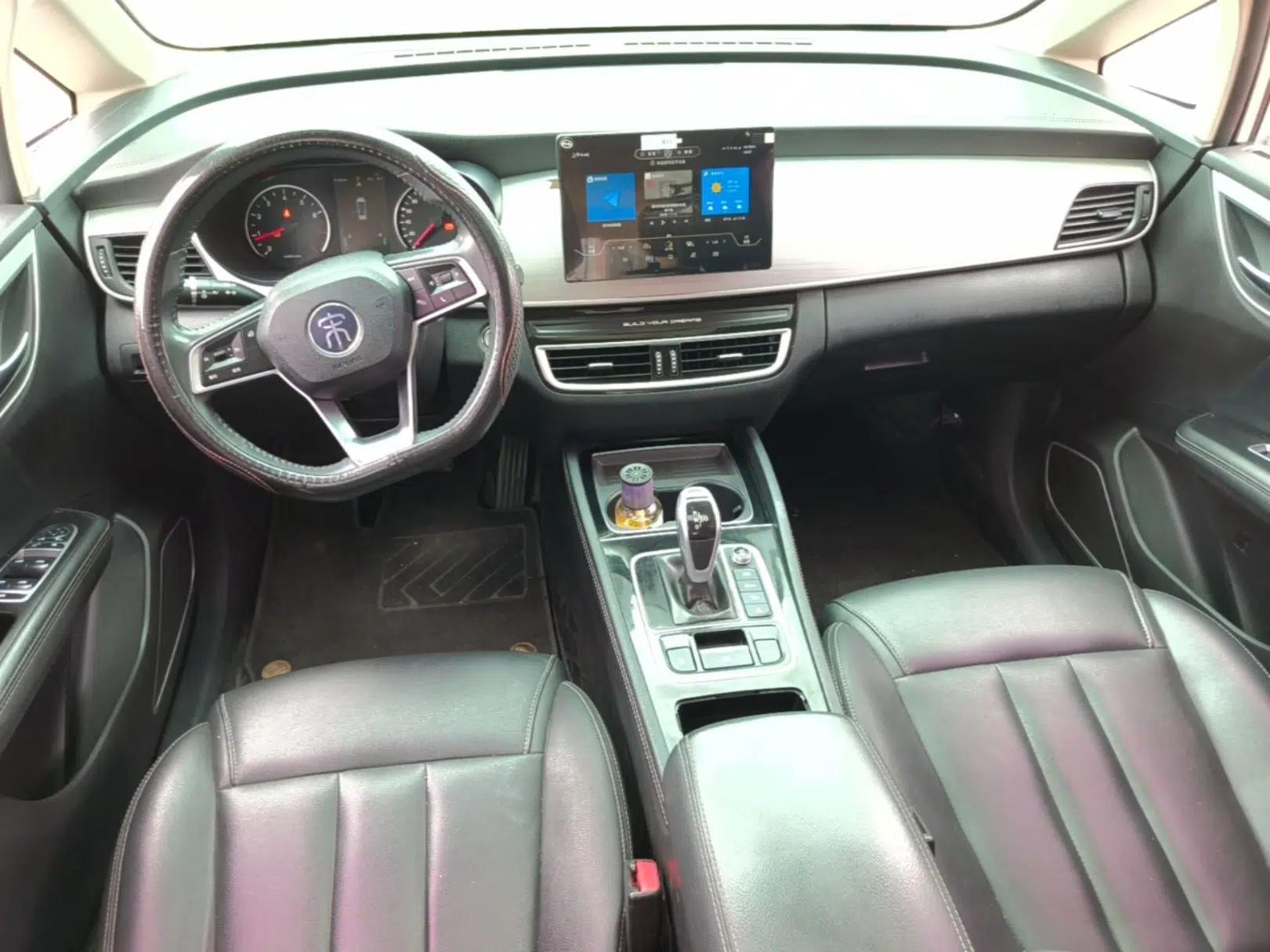 BYD Song MAX 2021 Upgraded Model 1.5T Automatic Luxury 6-Seater — миниатюра 12