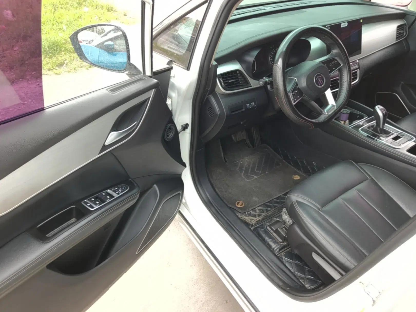 BYD Song MAX 2021 Upgraded Model 1.5T Automatic Luxury 6-Seater — миниатюра 18