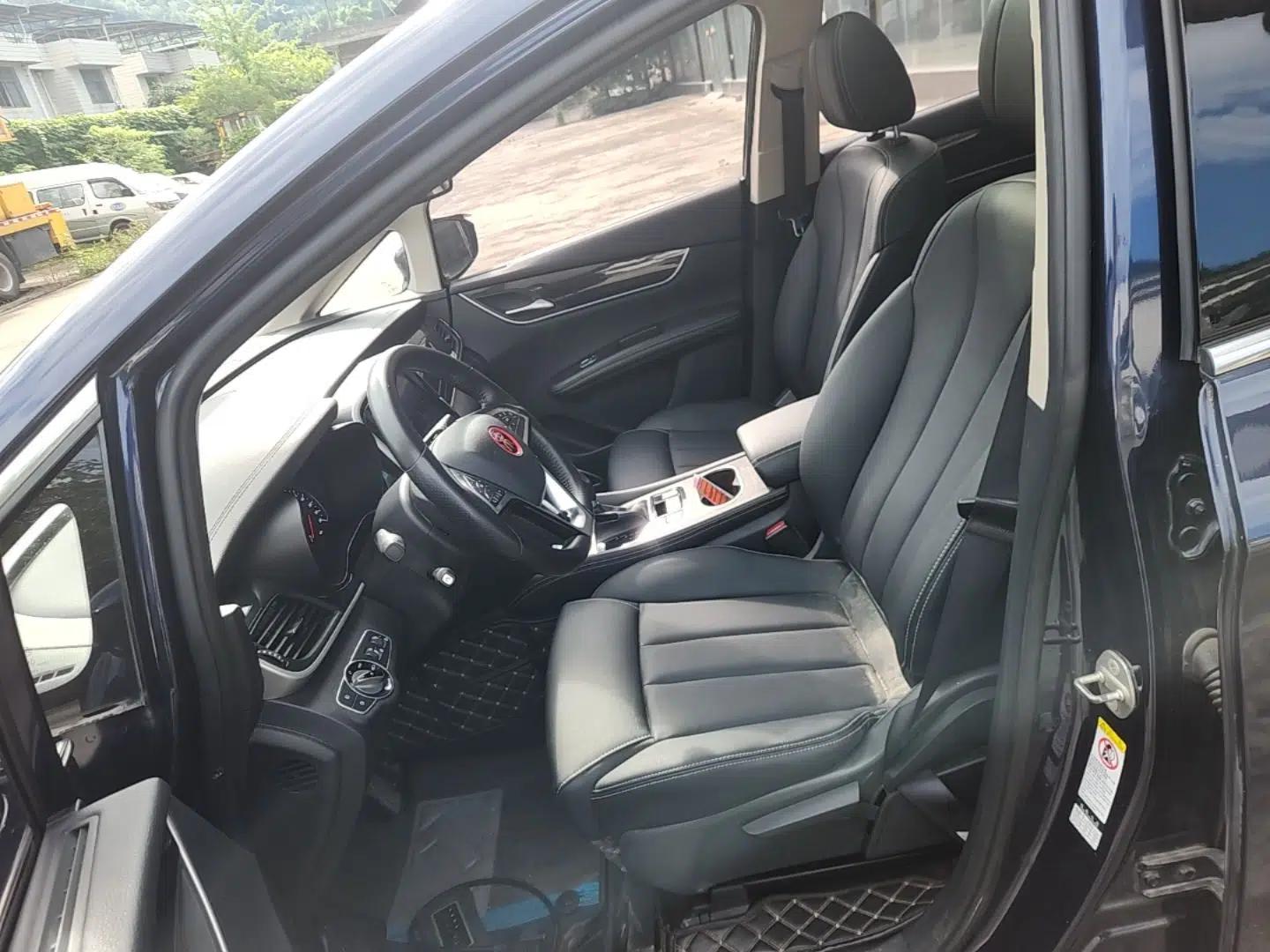 BYD Song MAX 2017 1.5T Automatic Smart Connect Elite 7-Seater — миниатюра 17
