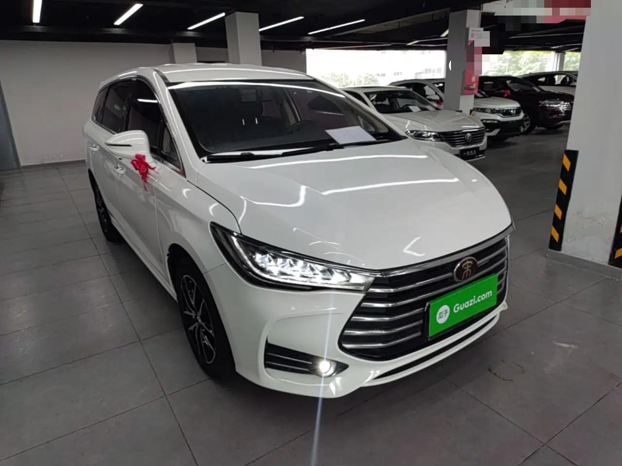 BYD Song MAX 2017 1.5T Automatic Smart Connect Luxury 7-Seater — миниатюра 3