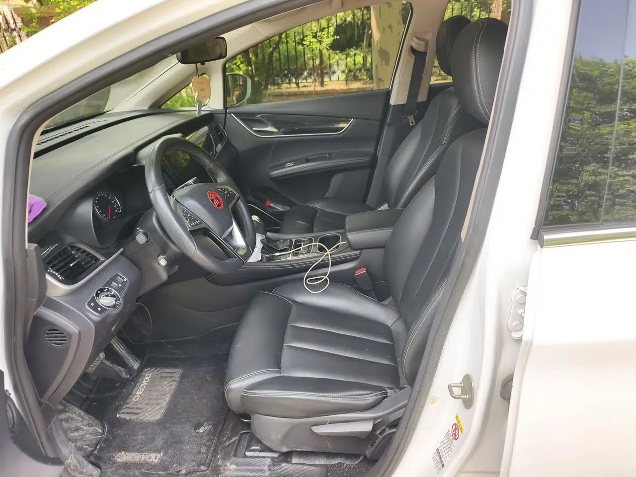 BYD Song MAX 2018 1.5T Automatic Smart Connect Elite Model with 6 Seats — миниатюра 15