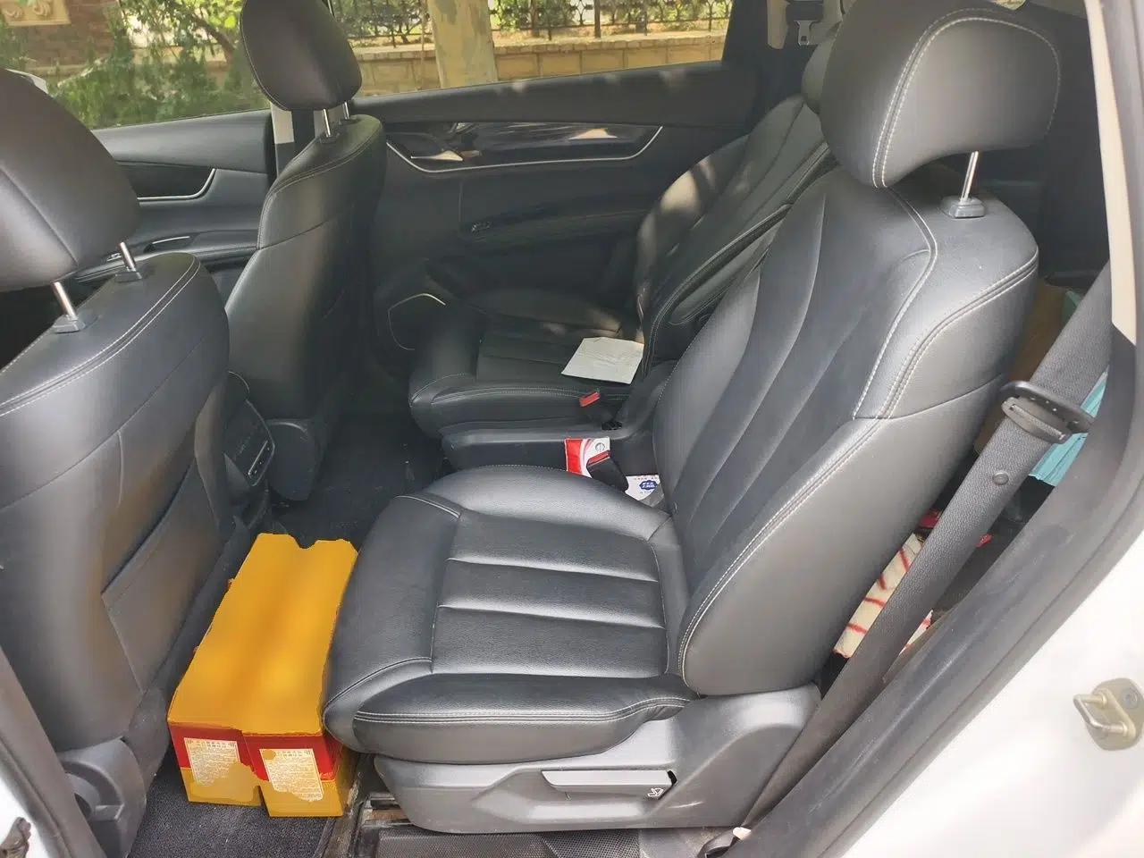 BYD Song MAX 2018 1.5T Automatic Smart Connect Elite Model with 6 Seats — миниатюра 17