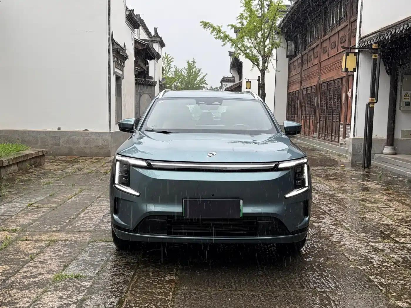 Jetour Mountain & Sea L7 PLUS 2026 Model 220km Flagship Edition 7-Seater — миниатюра 2