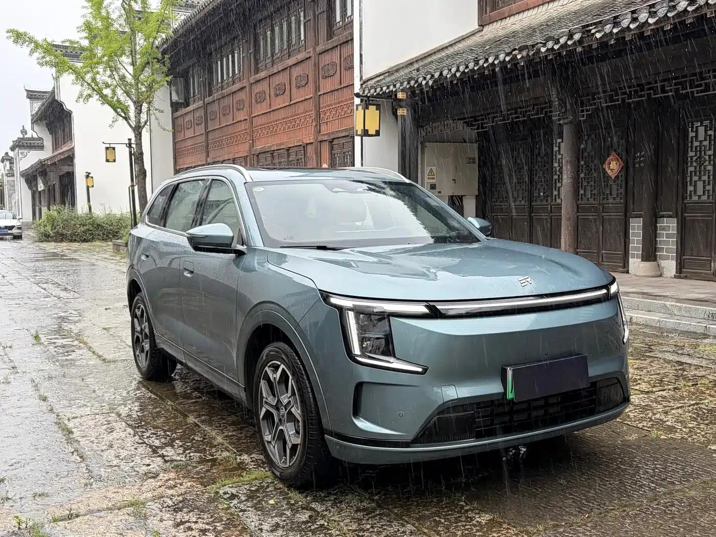 Jetour Mountain & Sea L7 PLUS 2026 Model 220km Flagship Edition 7-Seater — миниатюра 3