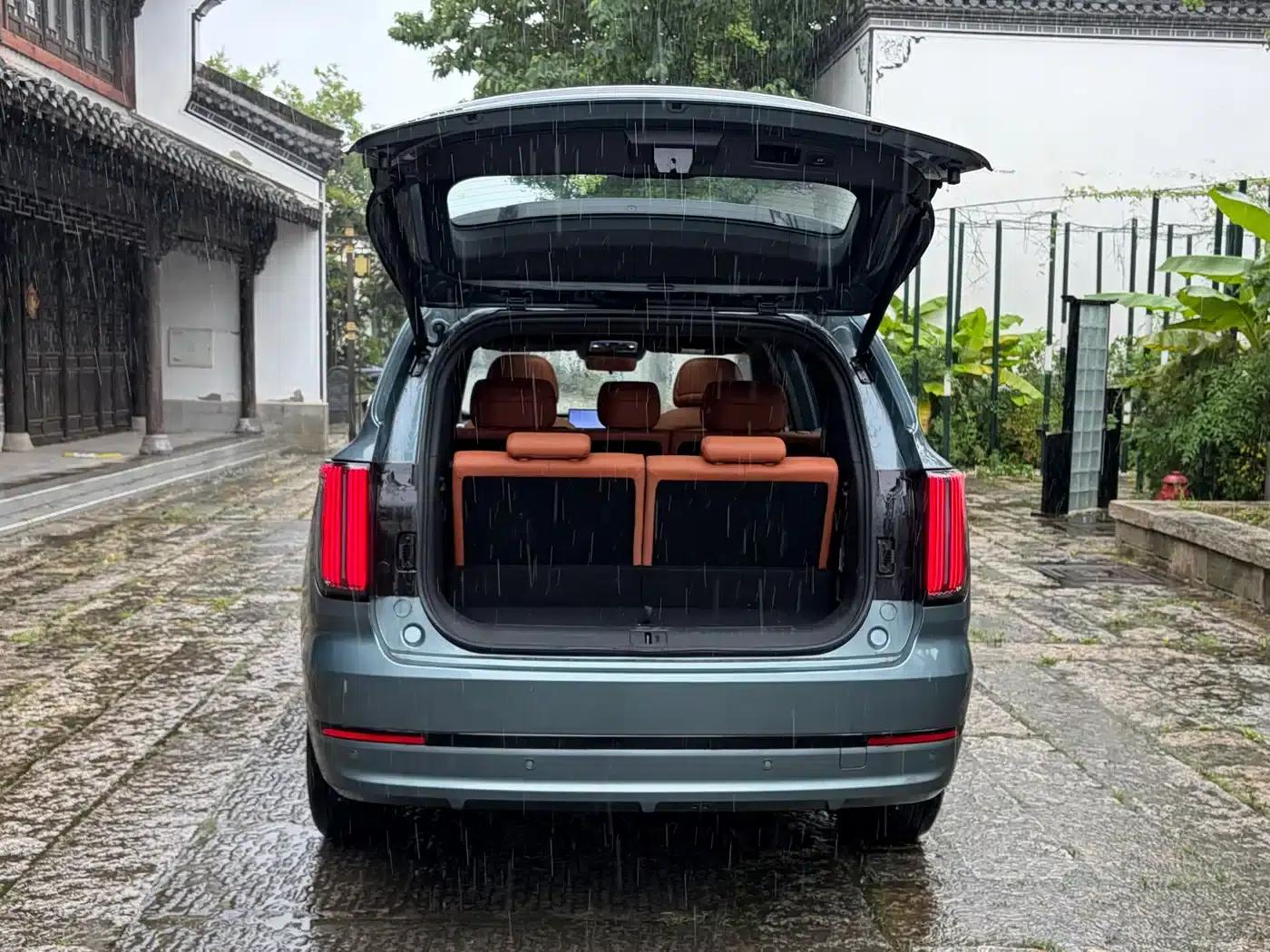 Jetour Mountain & Sea L7 PLUS 2026 Model 220km Flagship Edition 7-Seater — миниатюра 7