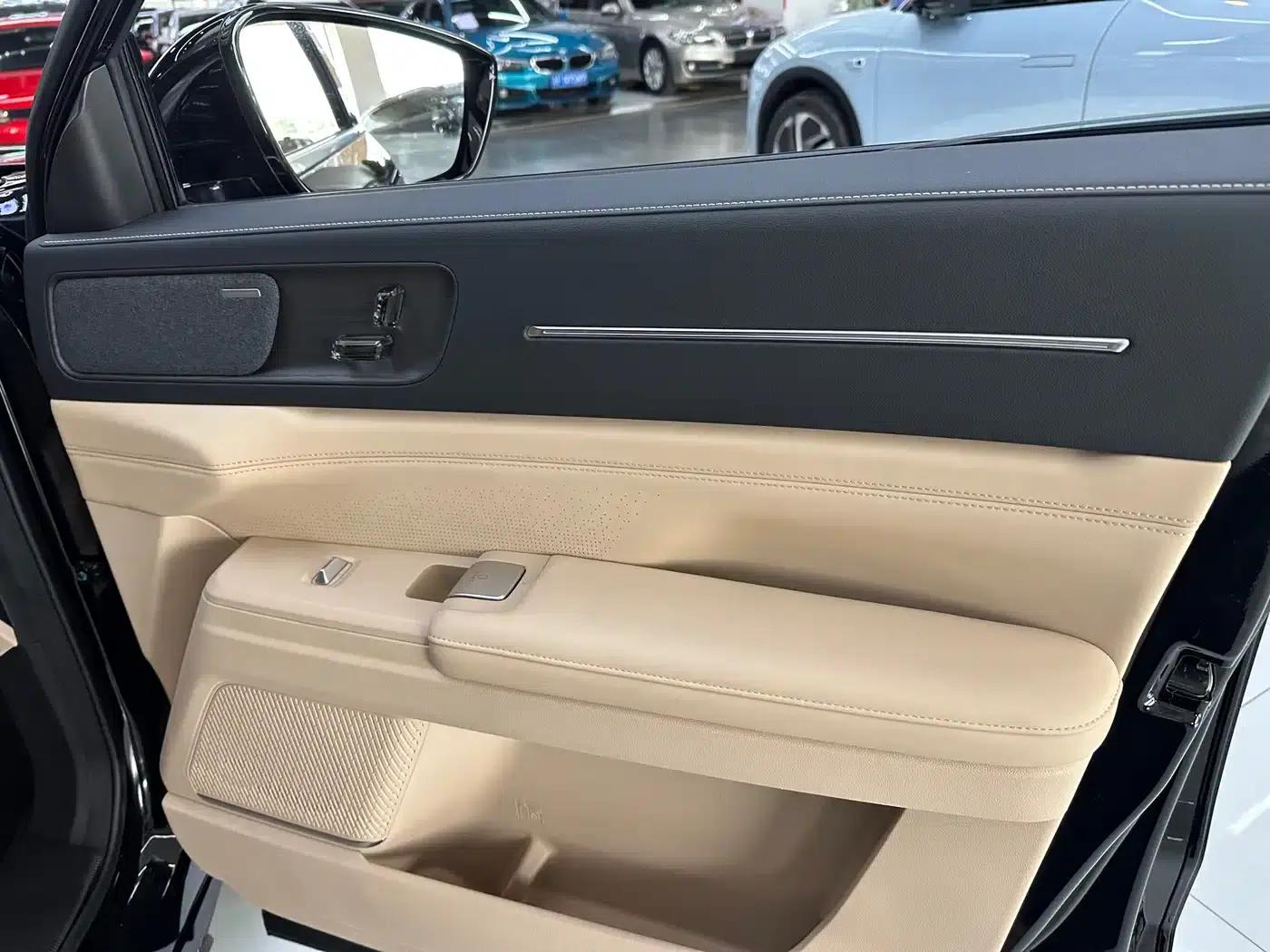 Jetour Mountain & Sea L7 PLUS 2026 Model 121km Comfort Edition 5-Seater — миниатюра 10