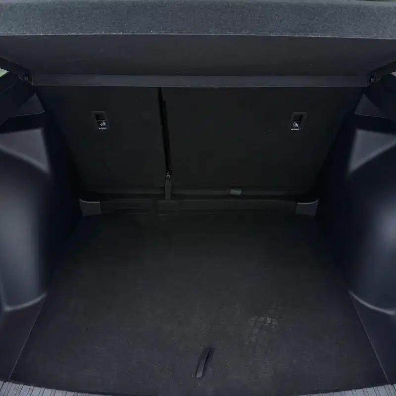 Jetta VS7 2023 280TSI Automatic High-Gloss Enjoy Edition — миниатюра 21