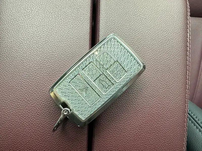 2023 Range Rover Evoque, Evoque L 249PS R-Dynamic Luxury Edition — миниатюра 11