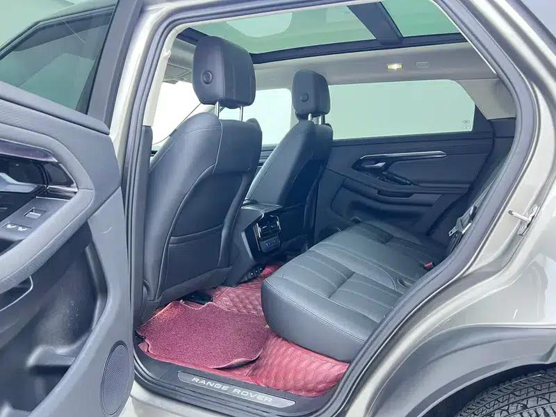 Range Rover Evoque 2021 Model: Evoque L 249PS R-Dynamic First Edition — миниатюра 21