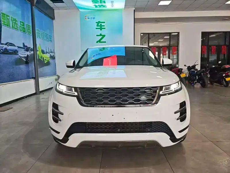 Range Rover Evoque 2021 Model: Evoque L 249PS R-Dynamic First Edition — миниатюра 2