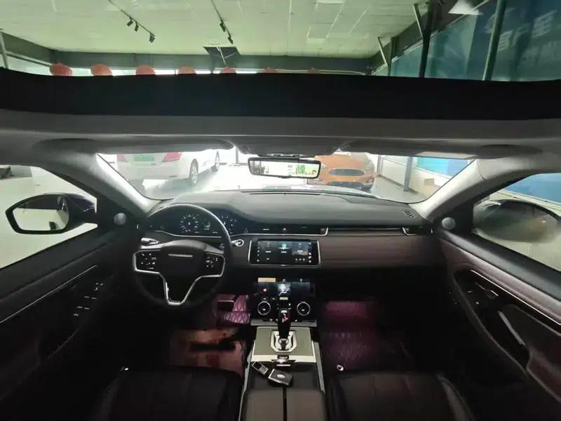 Range Rover Evoque 2021 Model: Evoque L 249PS R-Dynamic First Edition — миниатюра 7