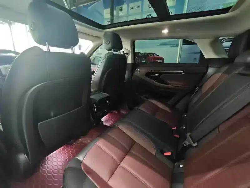 Range Rover Evoque 2021 Model: Evoque L 249PS R-Dynamic First Edition — миниатюра 9