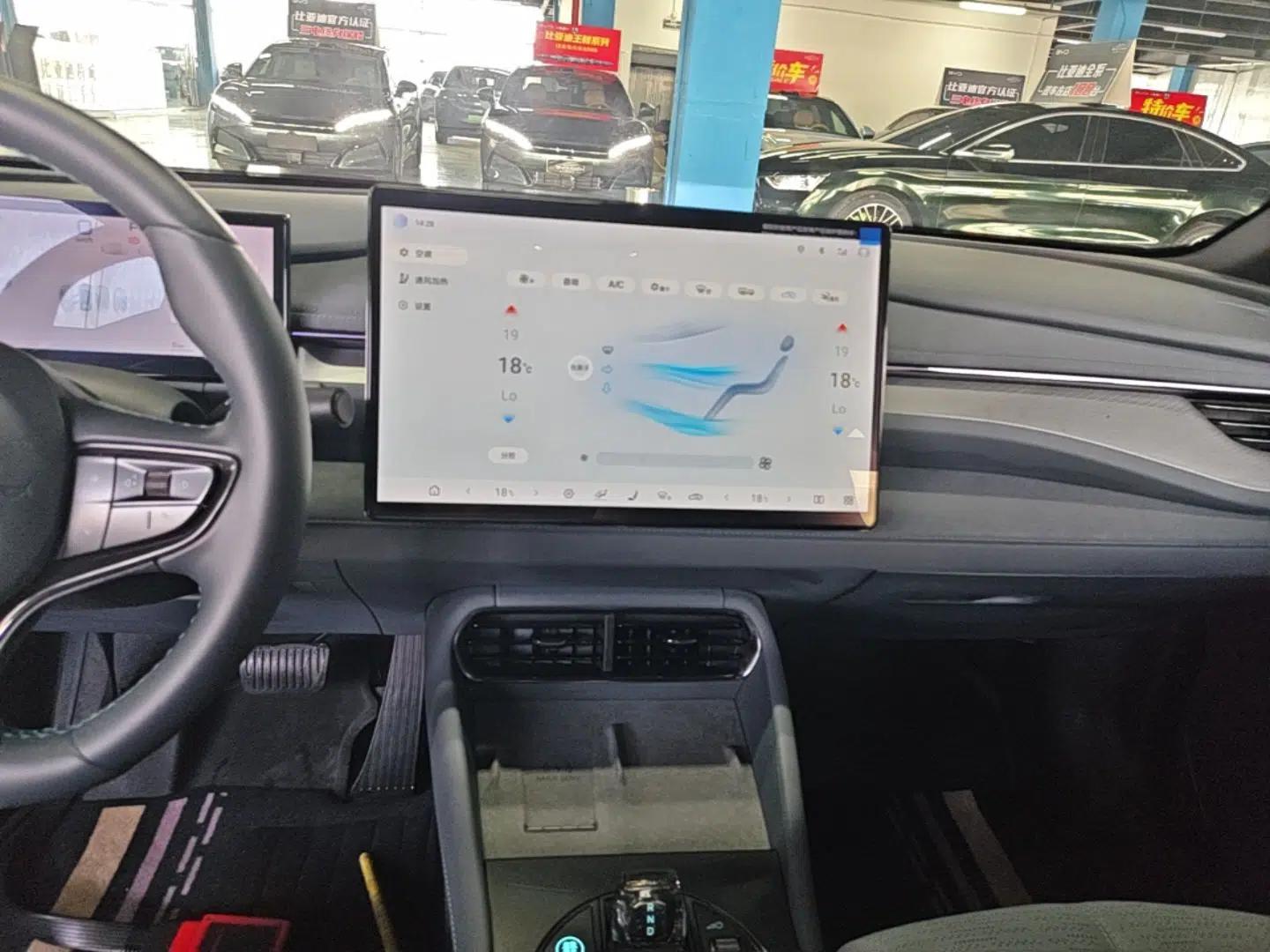 BYD Seal 06GT 2025 Intelligent Driving Version 605 Heatwave Edition — миниатюра 15