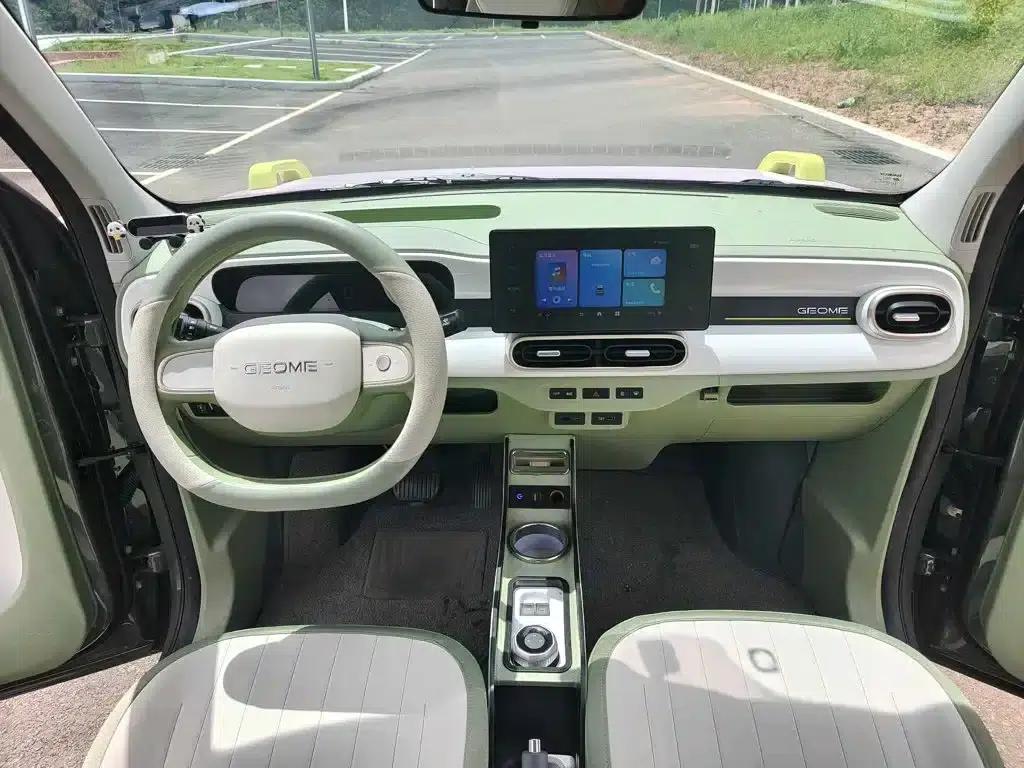 Panda 2025 Model 210km Panda Rider — миниатюра 5
