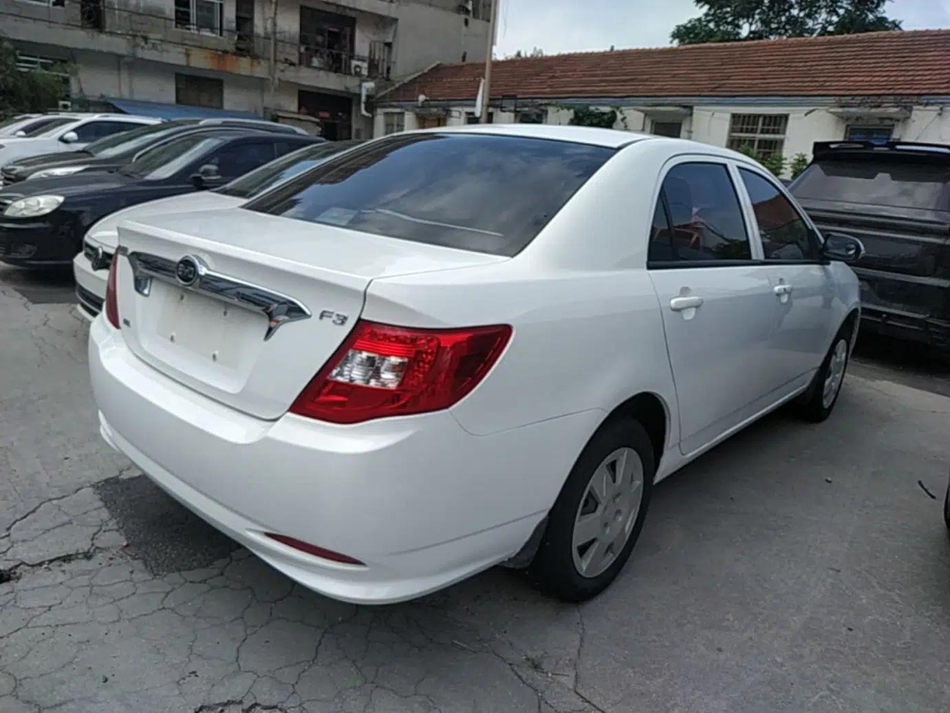 BYD F3 2018 1.5L Manual Fashion Model — миниатюра 6