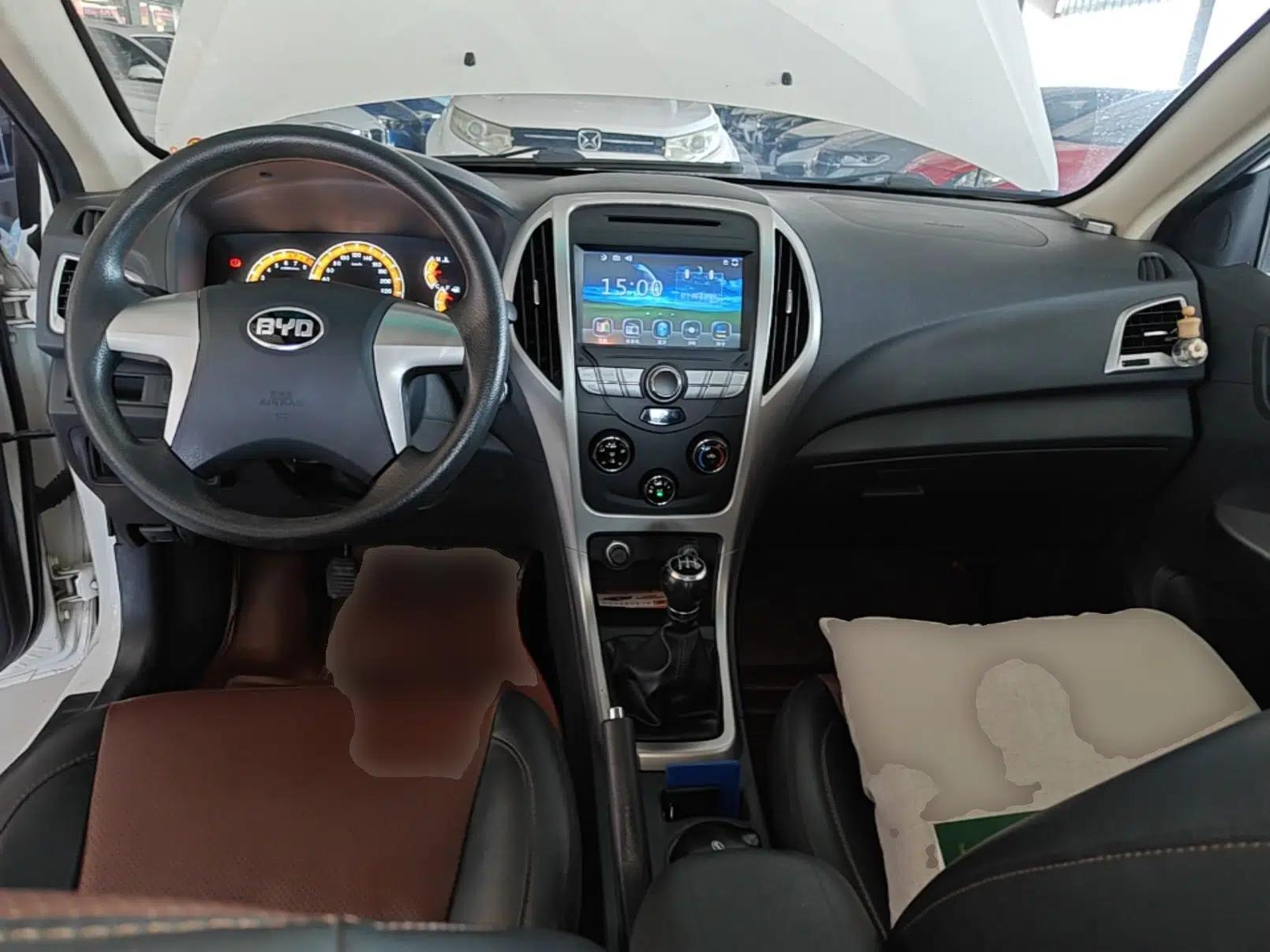 BYD F3 2015 Energy-Saving Edition 1.5L Manual Luxury Model — миниатюра 12