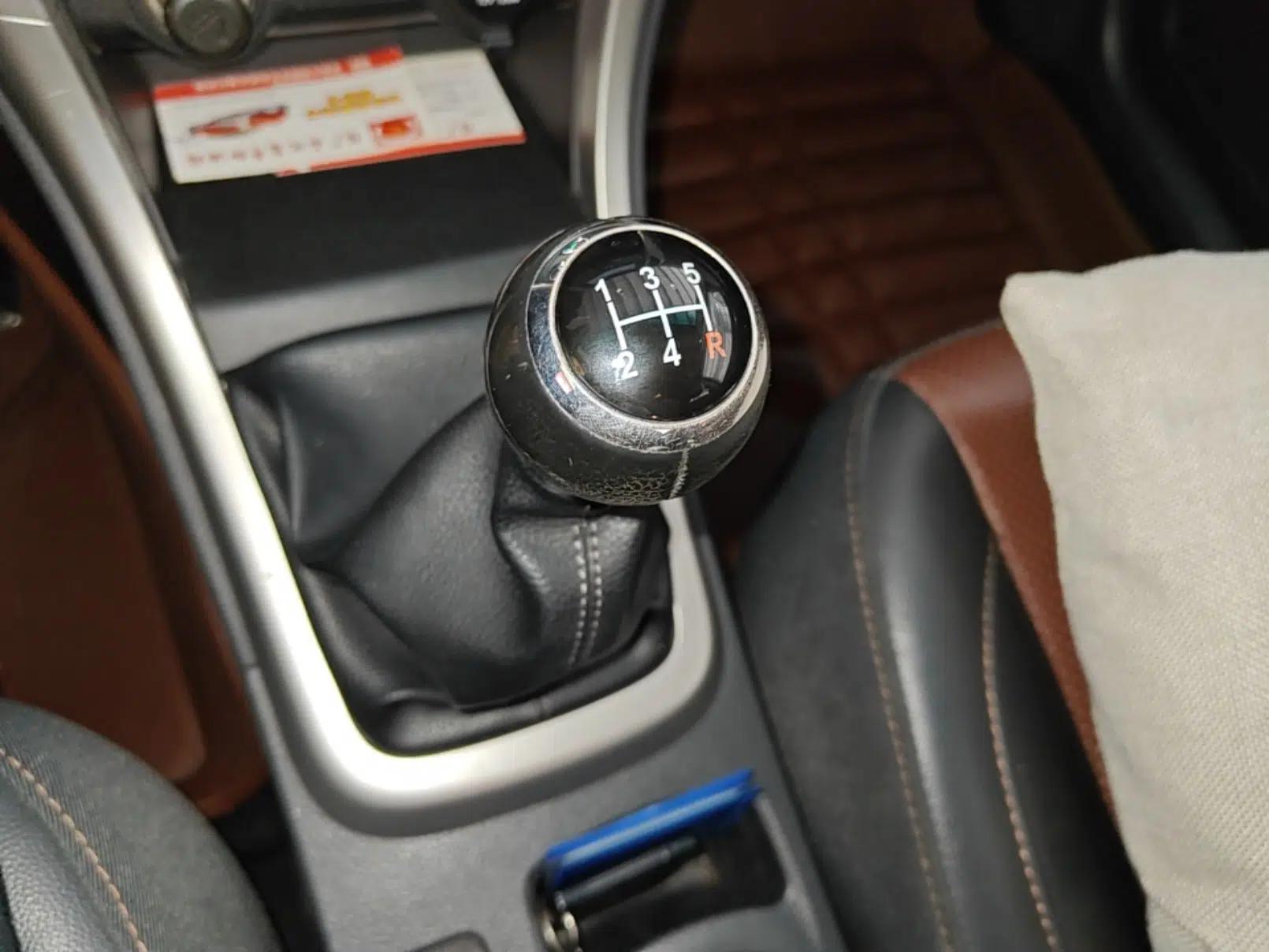 BYD F3 2015 Energy-Saving Edition 1.5L Manual Luxury Model — миниатюра 16