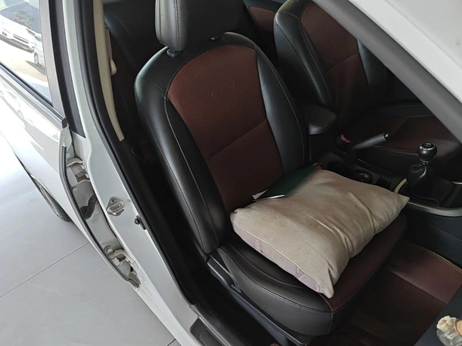 BYD F3 2015 Energy-Saving Edition 1.5L Manual Luxury Model — миниатюра 19