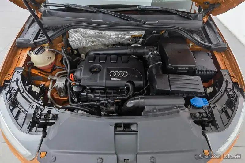 Audi Q3 2013 35 TFSI quattro Comfort — миниатюра 5