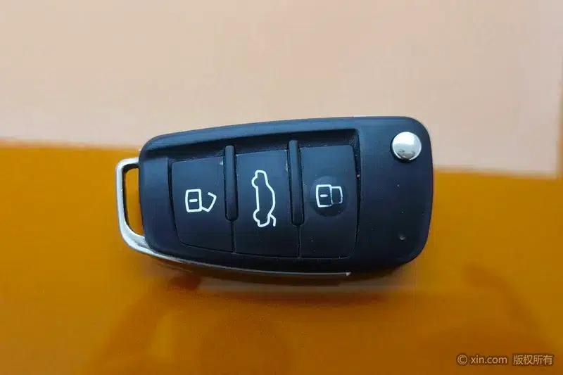Audi Q3 2013 35 TFSI quattro Comfort — миниатюра 6