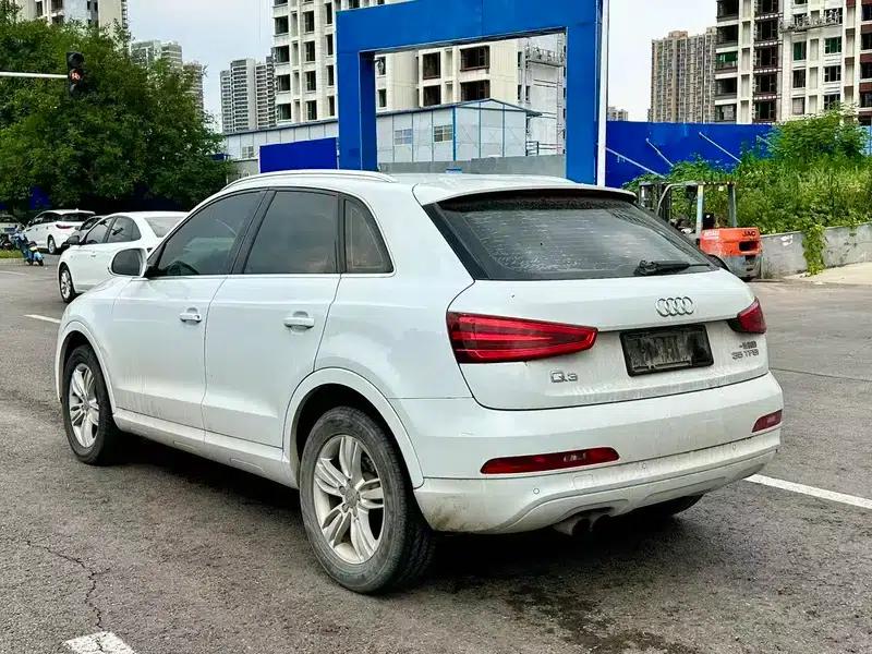 Audi Q3 2015 35 TFSI Comfort — миниатюра 4