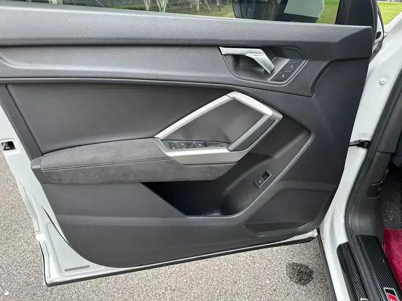 Audi Q3 2022 35 TFSI Progressive Dynamic — миниатюра 11