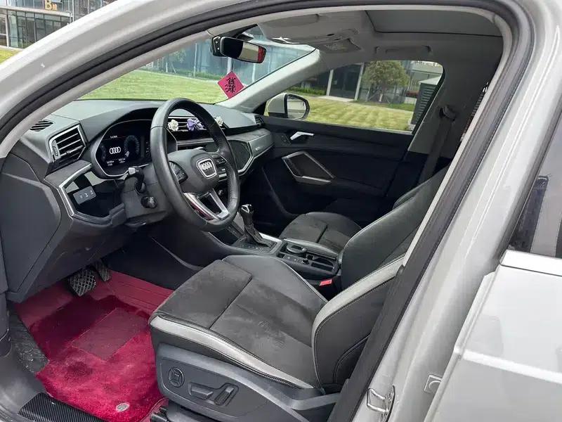 Audi Q3 2022 35 TFSI Progressive Dynamic — миниатюра 18