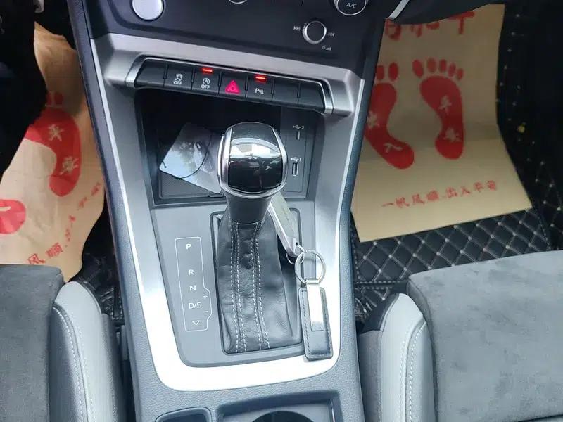 Audi Q3 2019 35 TFSI Fashion Dynamic Edition — миниатюра 14